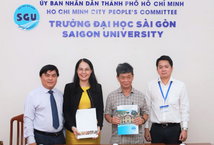 Hội nghị Thỏa thuận Hợp tác (MOU) giữa Trường Đại học Sài Gòn và Trường Cao đẳng Du lịch Sài Gòn.