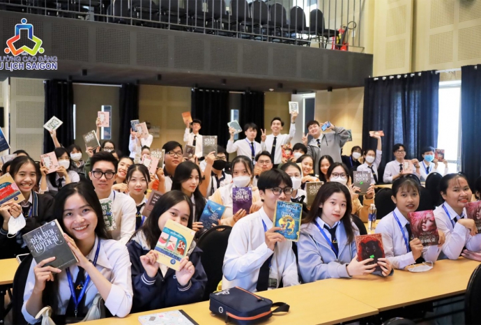 Cao đẳng Du lịch Sài Gòn ký kết Mou cùng Chibooks